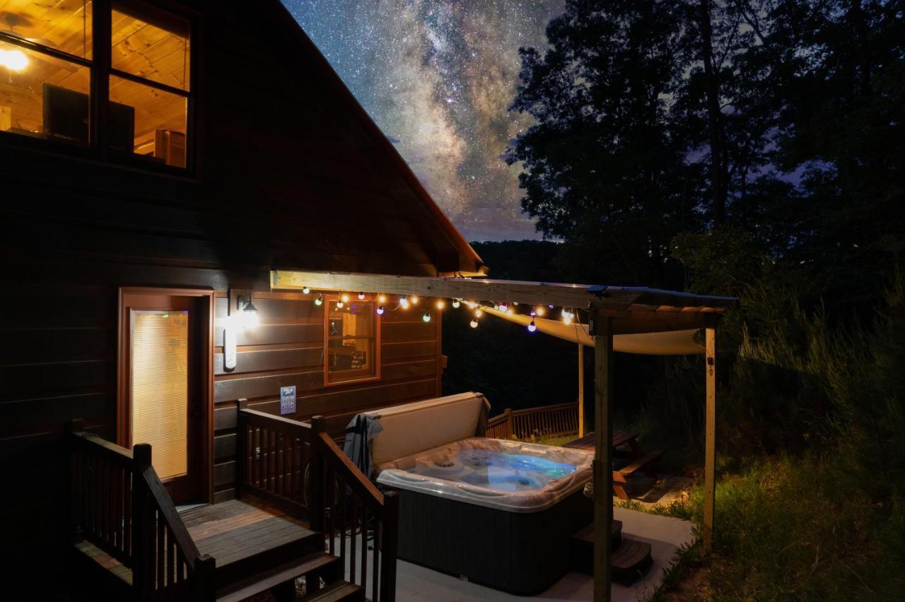 Trout N' About Your Blue Ridge Mountains Retreat, Hot Tub + Game Room! Ellijay Kültér fotó
