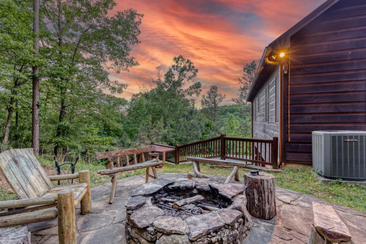 Trout N' About Your Blue Ridge Mountains Retreat, Hot Tub + Game Room! Ellijay Kültér fotó