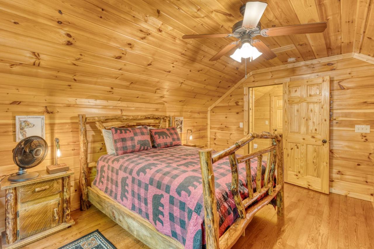 Trout N' About Your Blue Ridge Mountains Retreat, Hot Tub + Game Room! Ellijay Kültér fotó