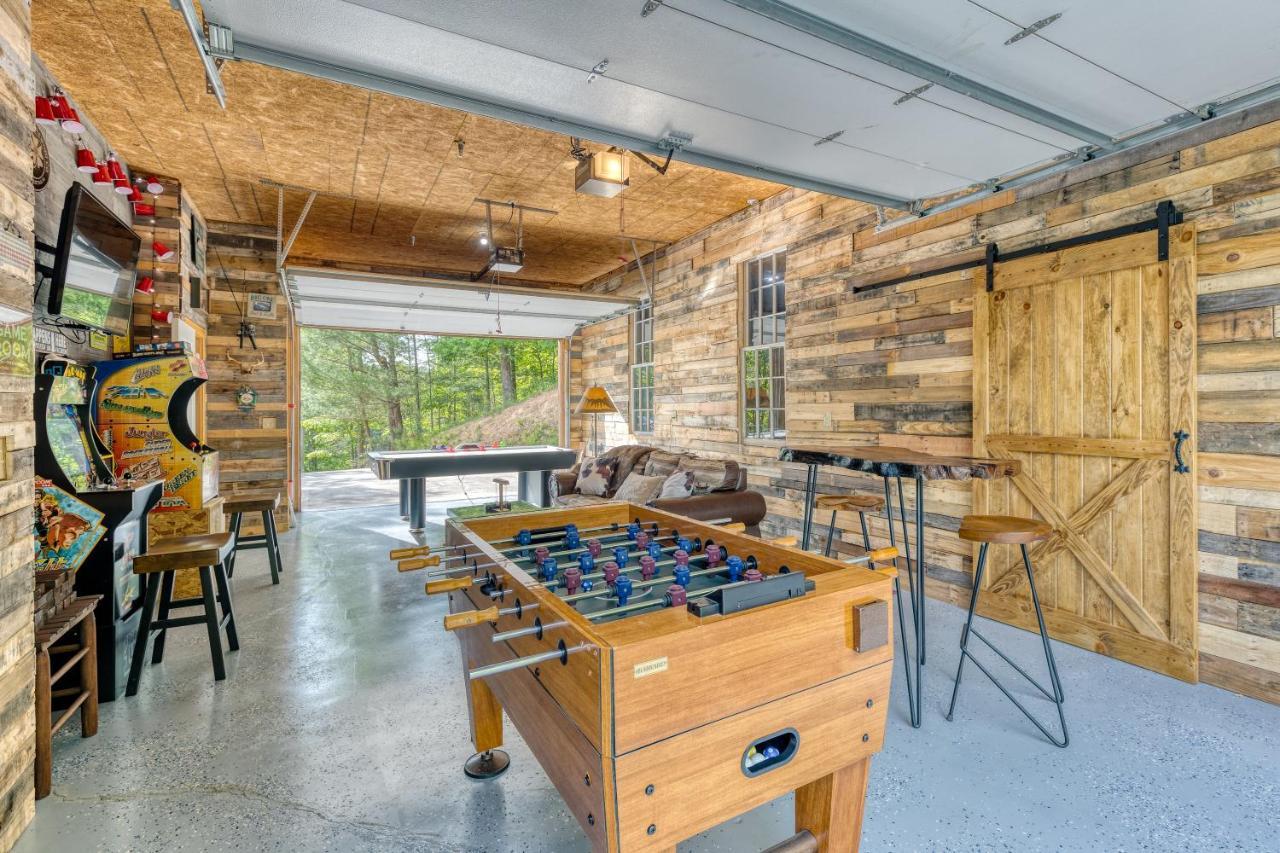 Trout N' About Your Blue Ridge Mountains Retreat, Hot Tub + Game Room! Ellijay Kültér fotó