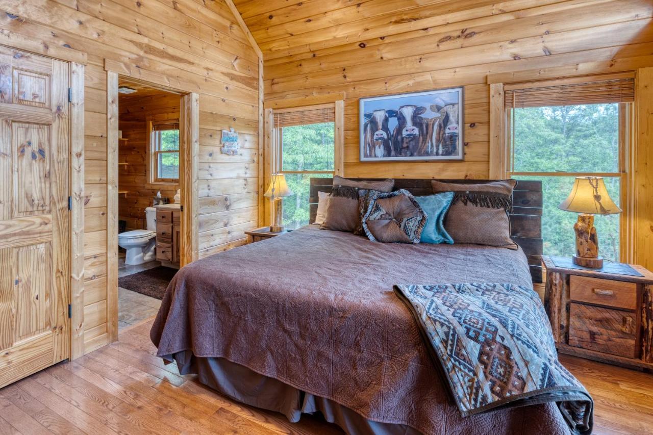Trout N' About Your Blue Ridge Mountains Retreat, Hot Tub + Game Room! Ellijay Kültér fotó
