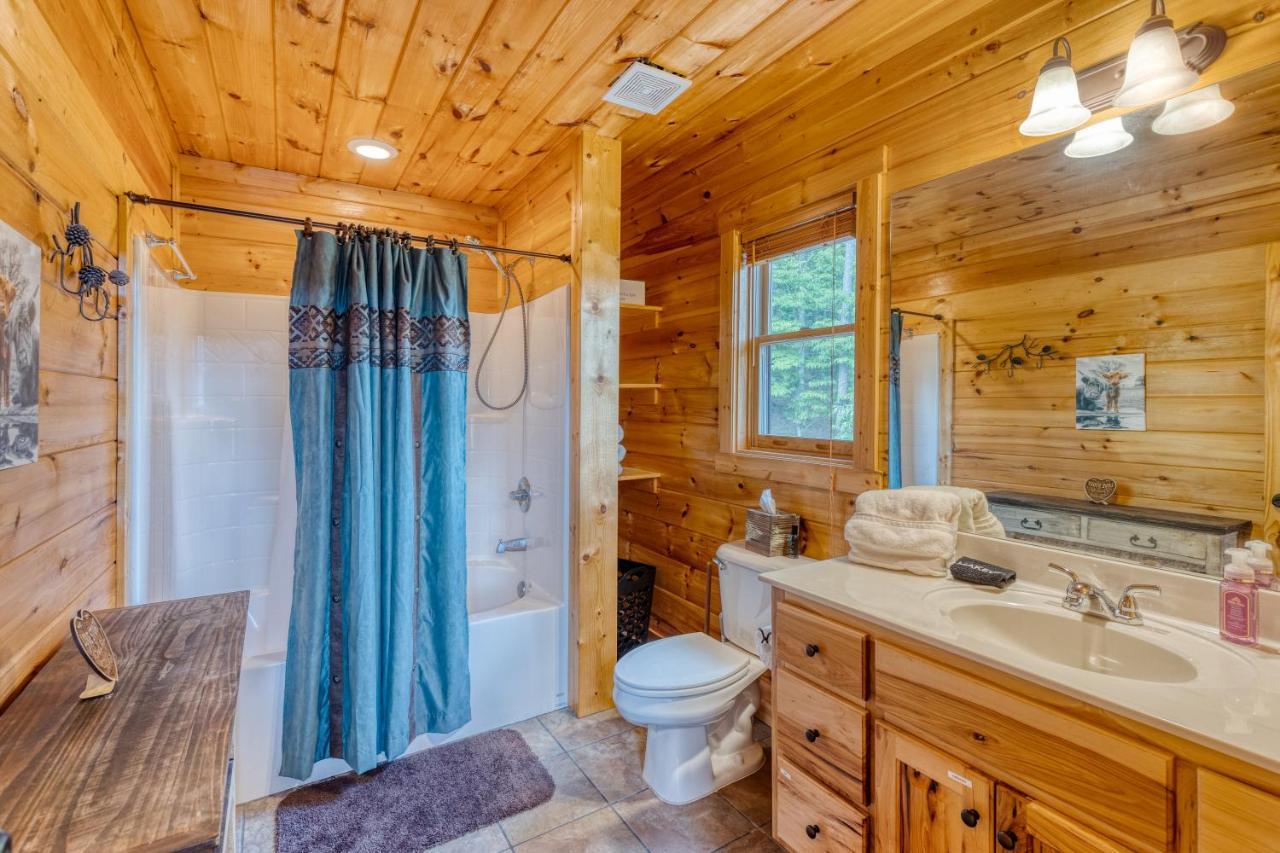 Trout N' About Your Blue Ridge Mountains Retreat, Hot Tub + Game Room! Ellijay Kültér fotó
